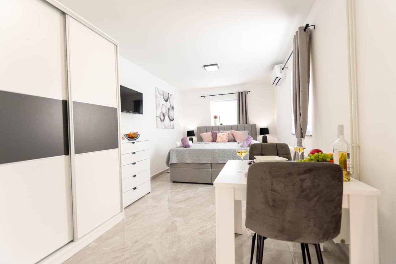 Apartmani Sun & Moon Bjelovar Ngoại thất bức ảnh
