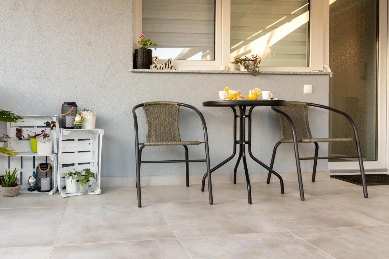 Apartmani Sun & Moon Bjelovar Ngoại thất bức ảnh