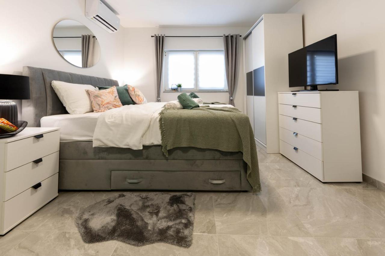 Apartmani Sun & Moon Bjelovar Ngoại thất bức ảnh