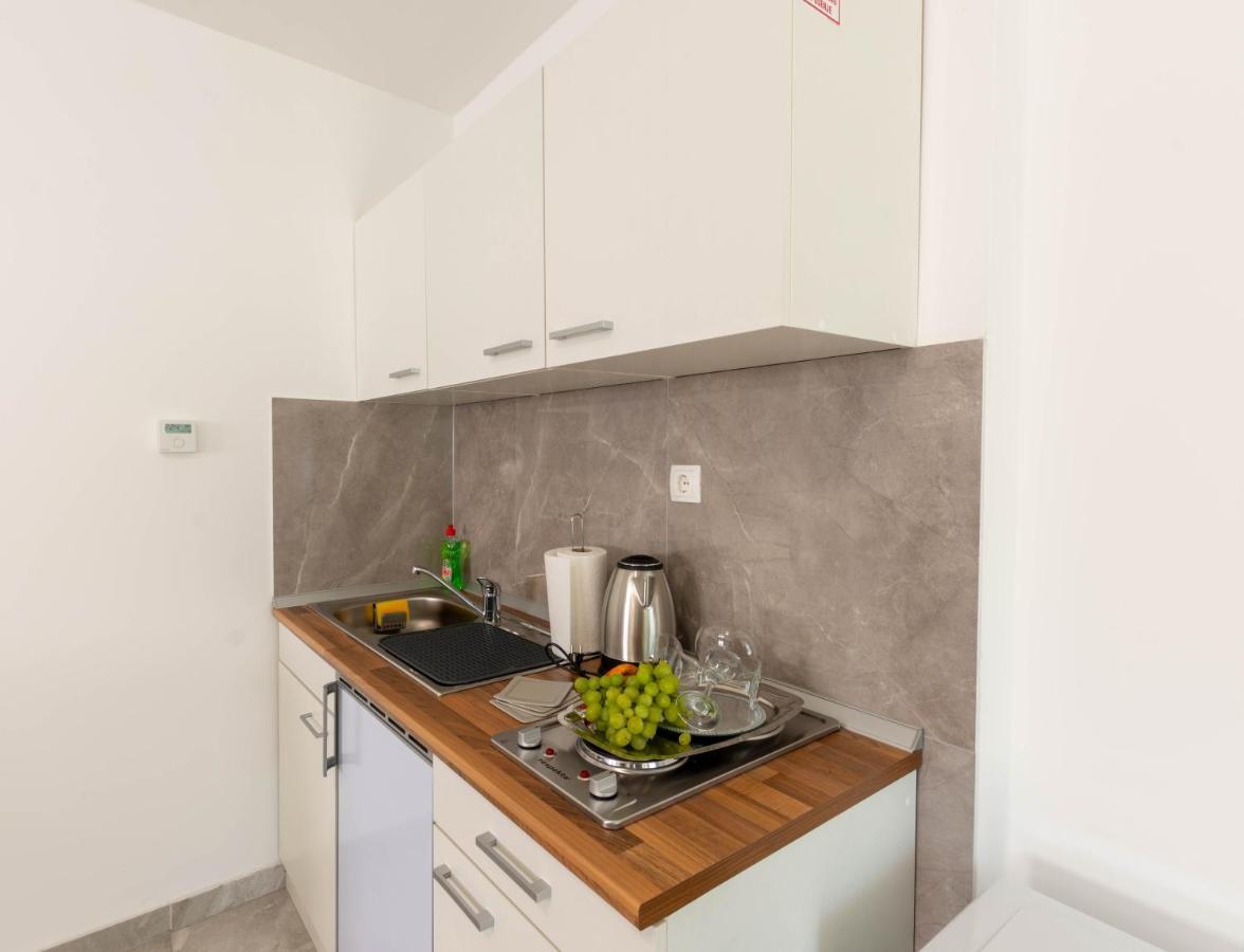 Apartmani Sun & Moon Bjelovar Ngoại thất bức ảnh