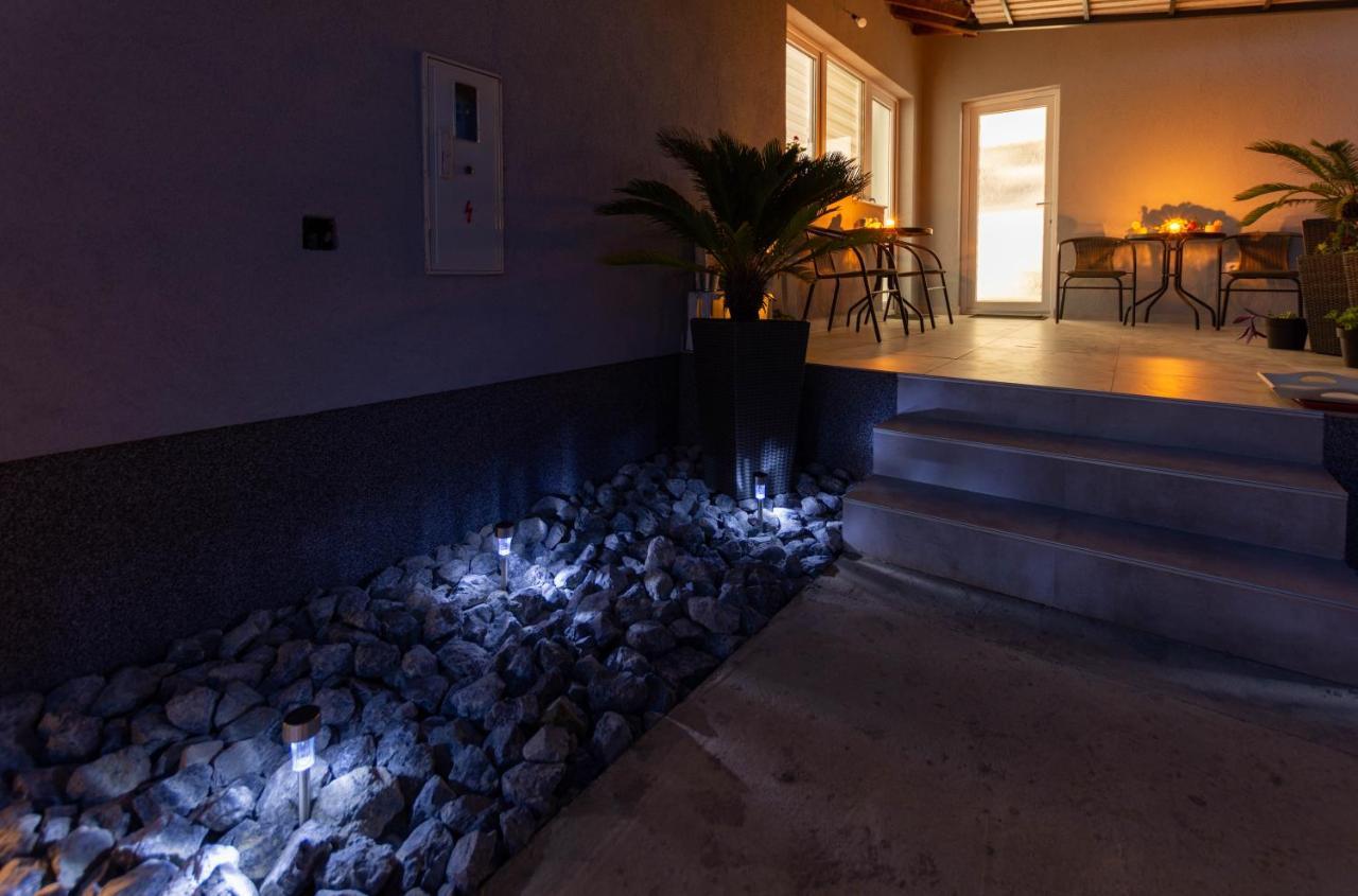 Apartmani Sun & Moon Bjelovar Ngoại thất bức ảnh