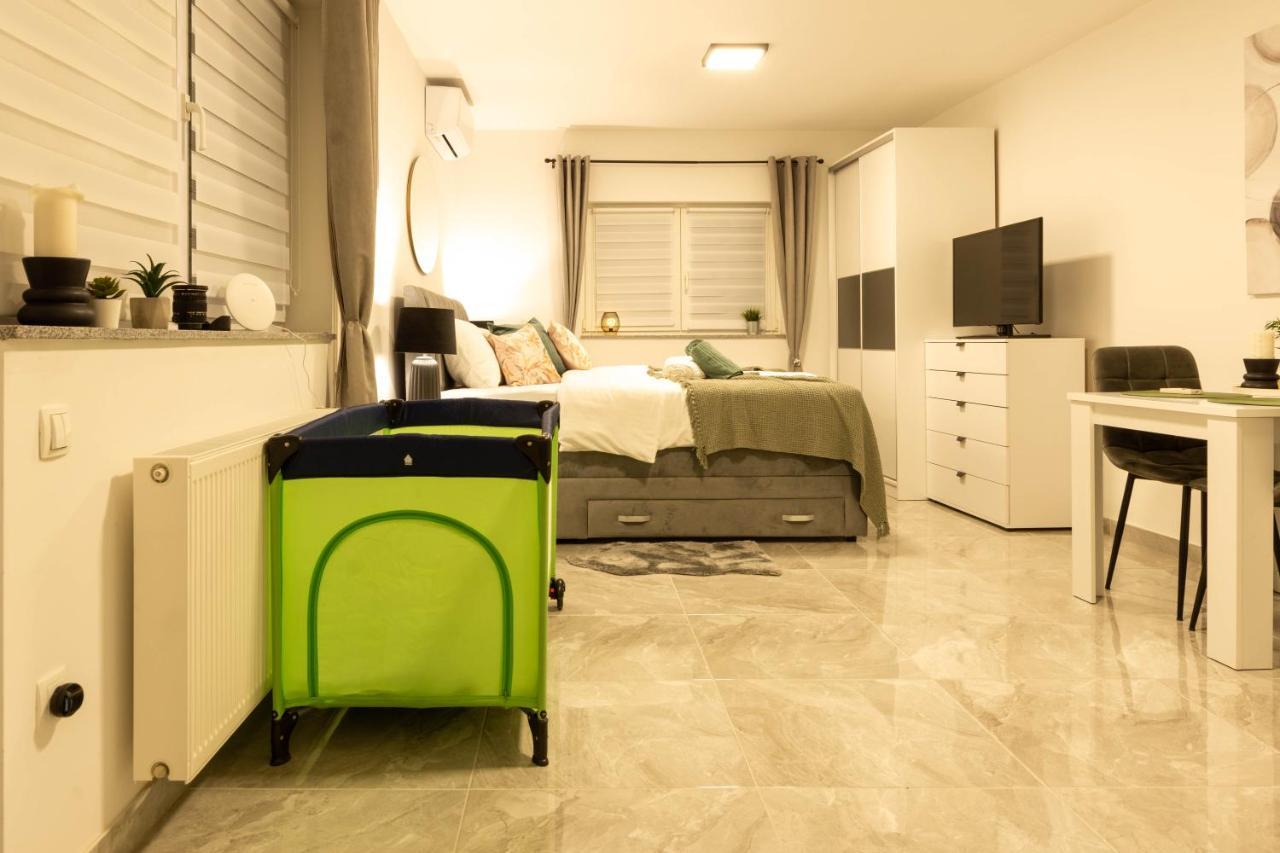 Apartmani Sun & Moon Bjelovar Ngoại thất bức ảnh