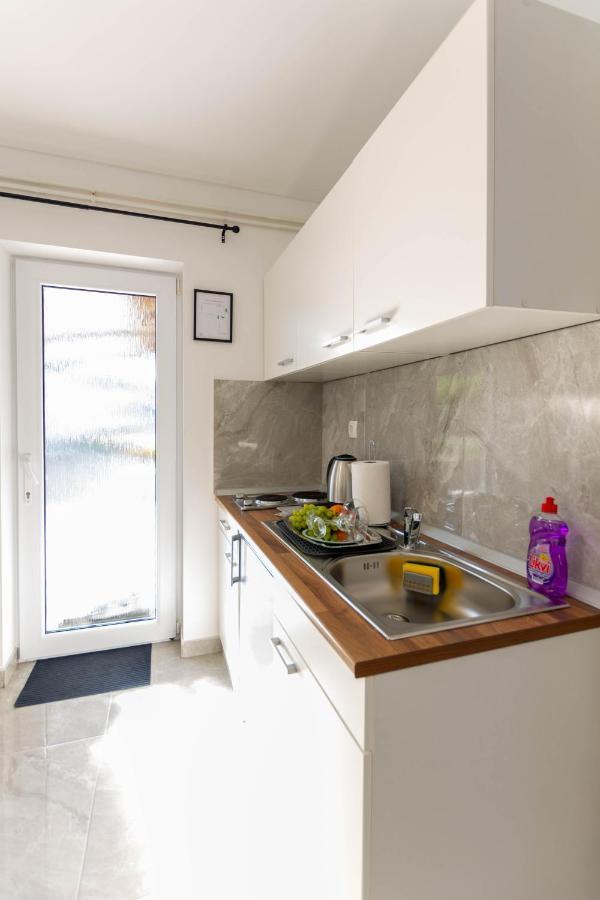 Apartmani Sun & Moon Bjelovar Ngoại thất bức ảnh