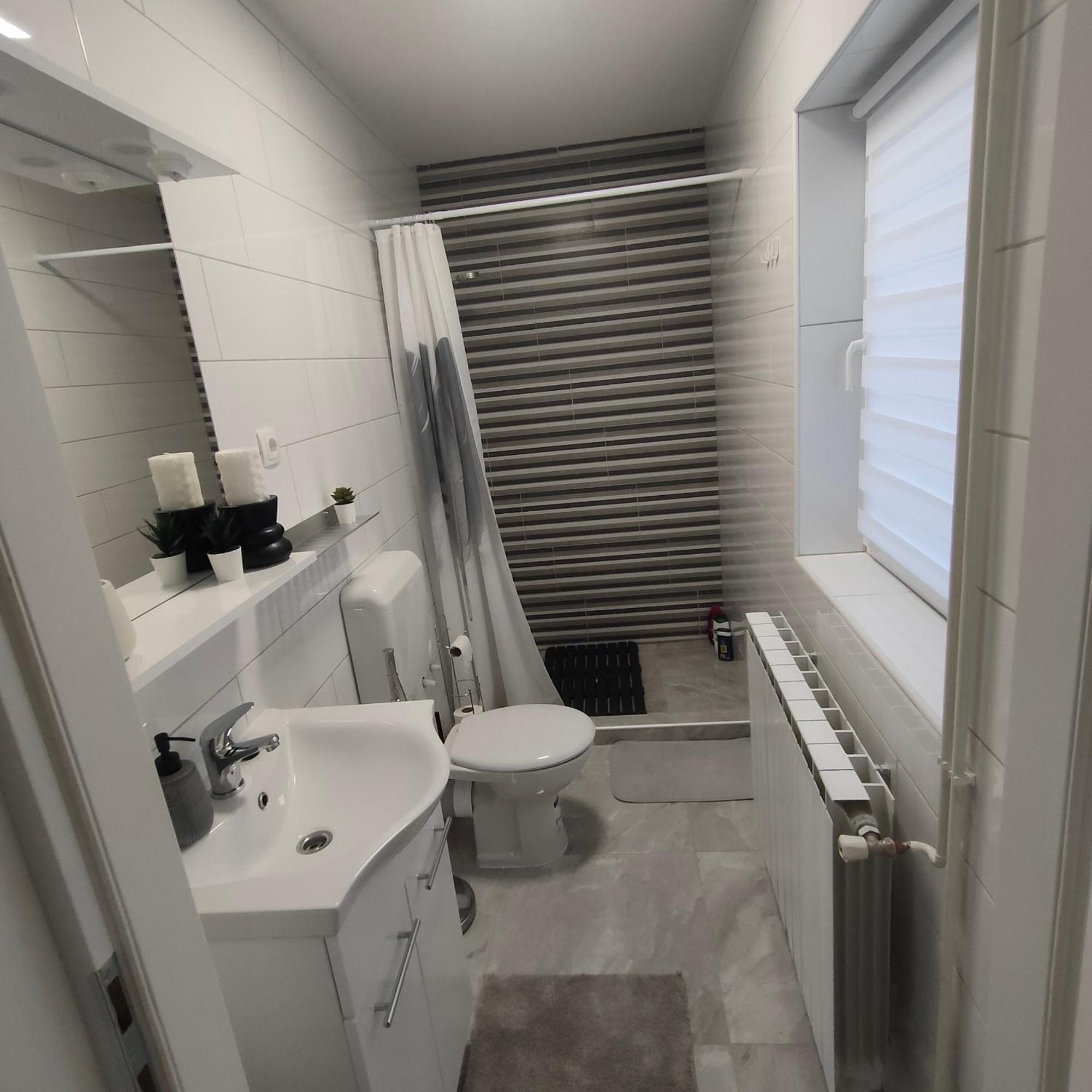 Apartmani Sun & Moon Bjelovar Ngoại thất bức ảnh