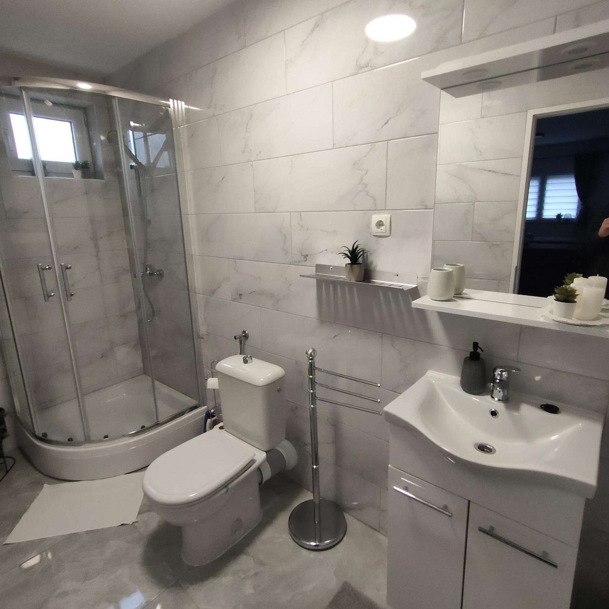 Apartmani Sun & Moon Bjelovar Ngoại thất bức ảnh